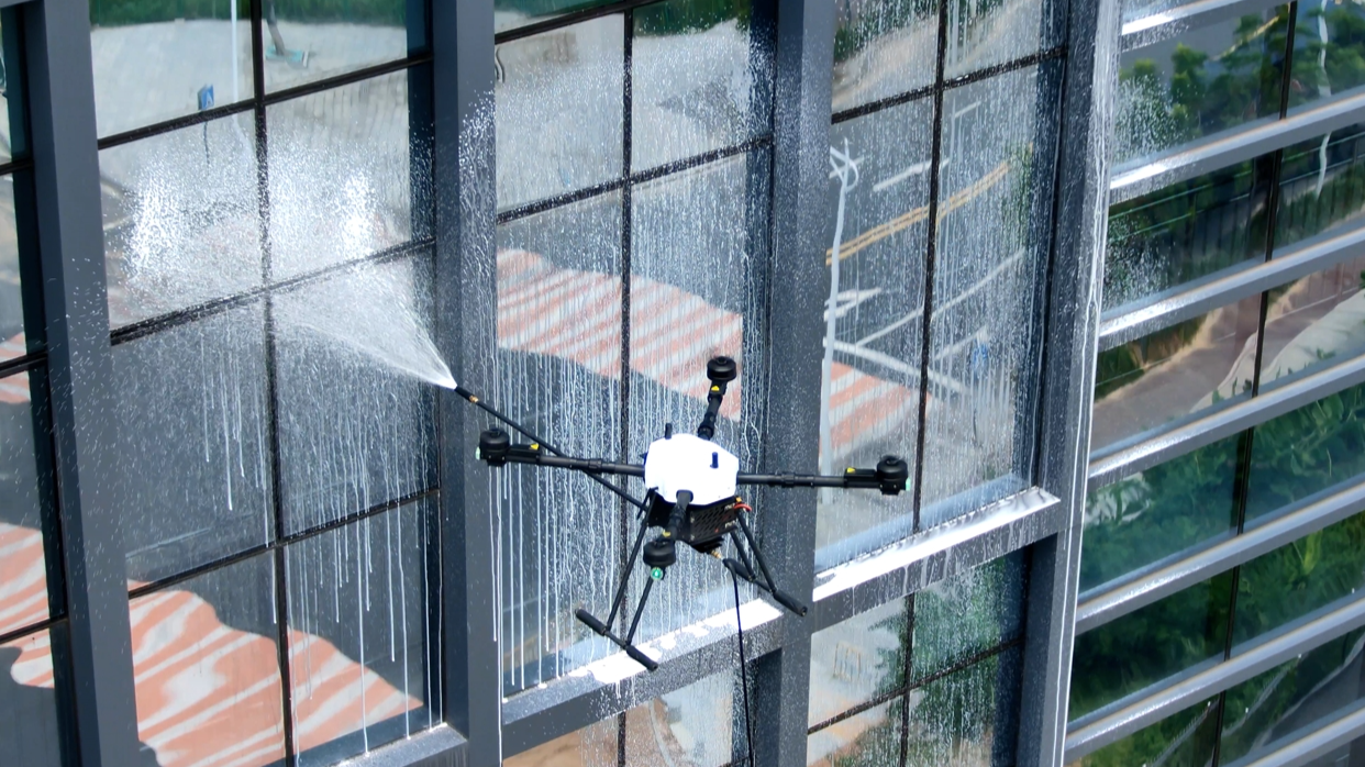 Drone Facade Cleaning and
Inspection